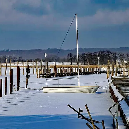 Wauzi 5 - Zentral Und Wenige Minuten Zum 公寓 巴贝