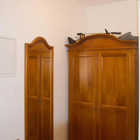 Wauzi 5 - Zentral Und Wenige Minuten Zum