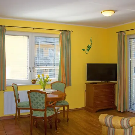 Wauzi 5 - Zentral Und Wenige Minuten Zum 公寓 巴贝