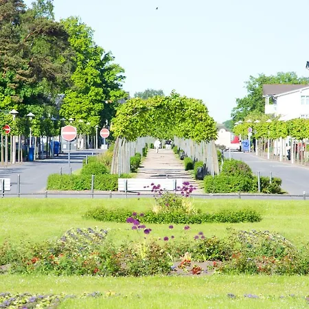 Wauzi 5 - Zentral Und Wenige Minuten Zum 巴贝